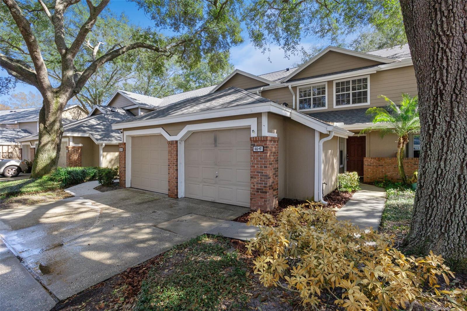 683 Post Oak Circle, FL