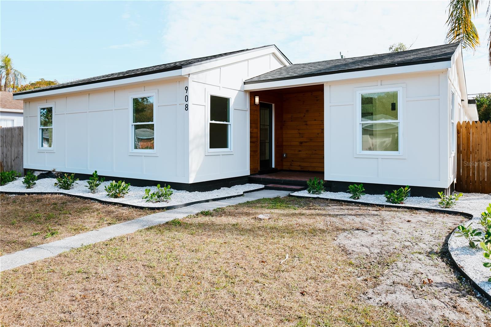 908 61st Street, FL