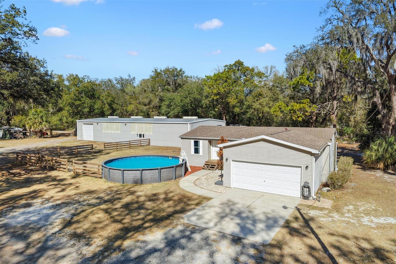 357 Walters Place, FL