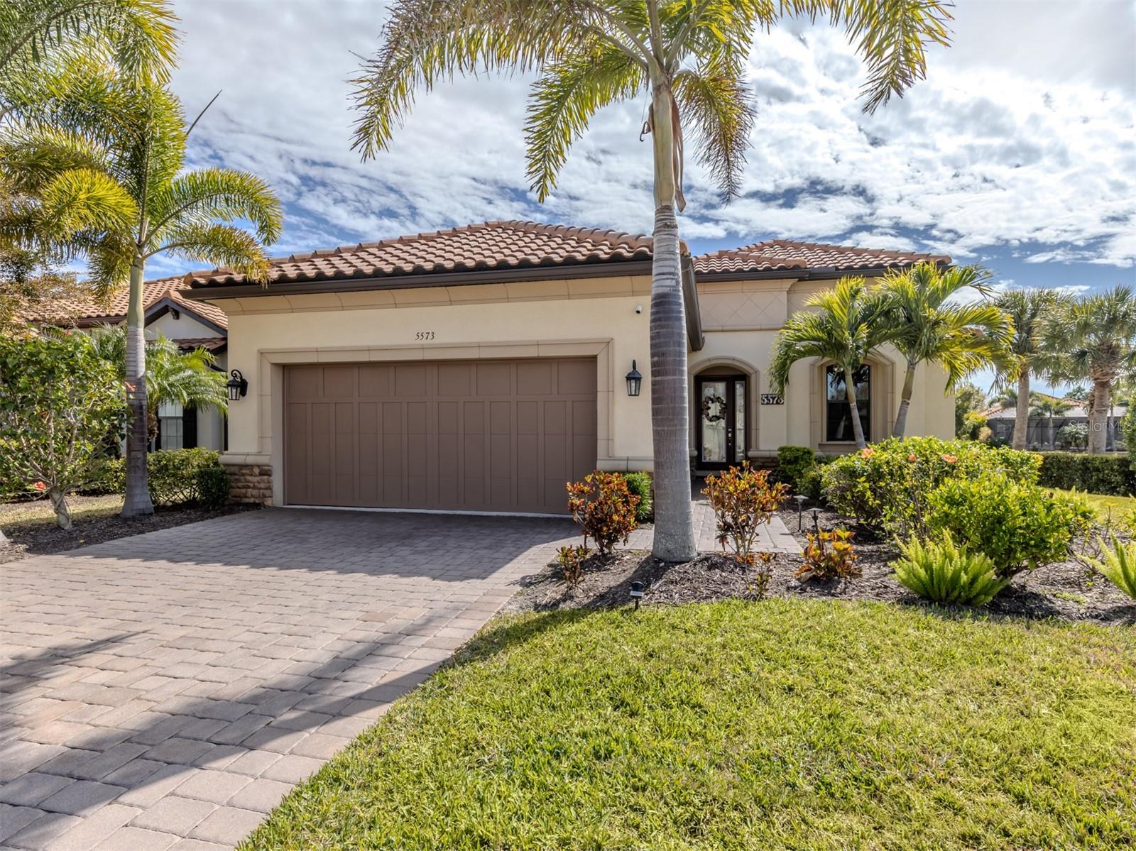 5573 Semolino St, FL