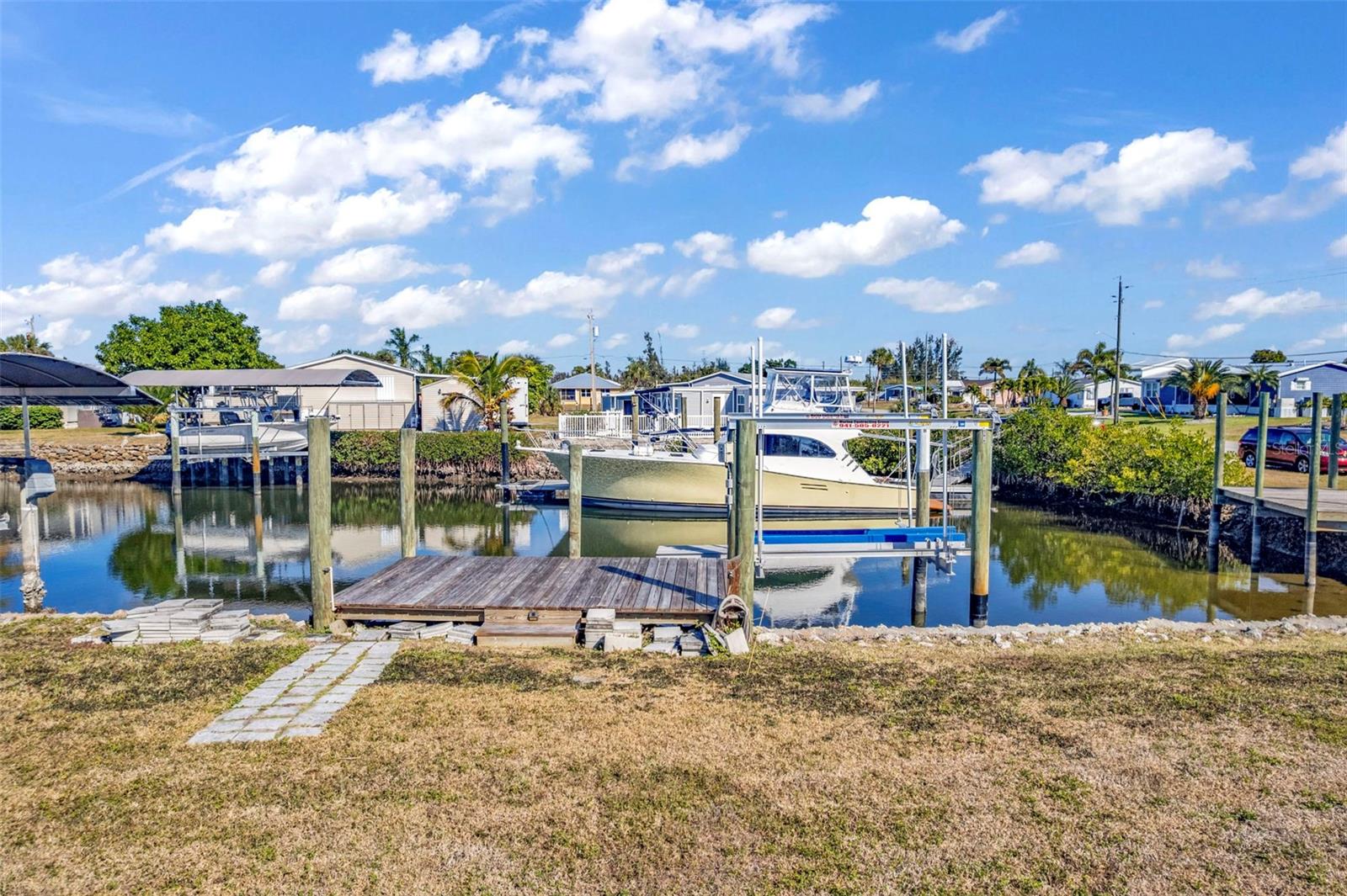 700 Hollyhill Court, FL