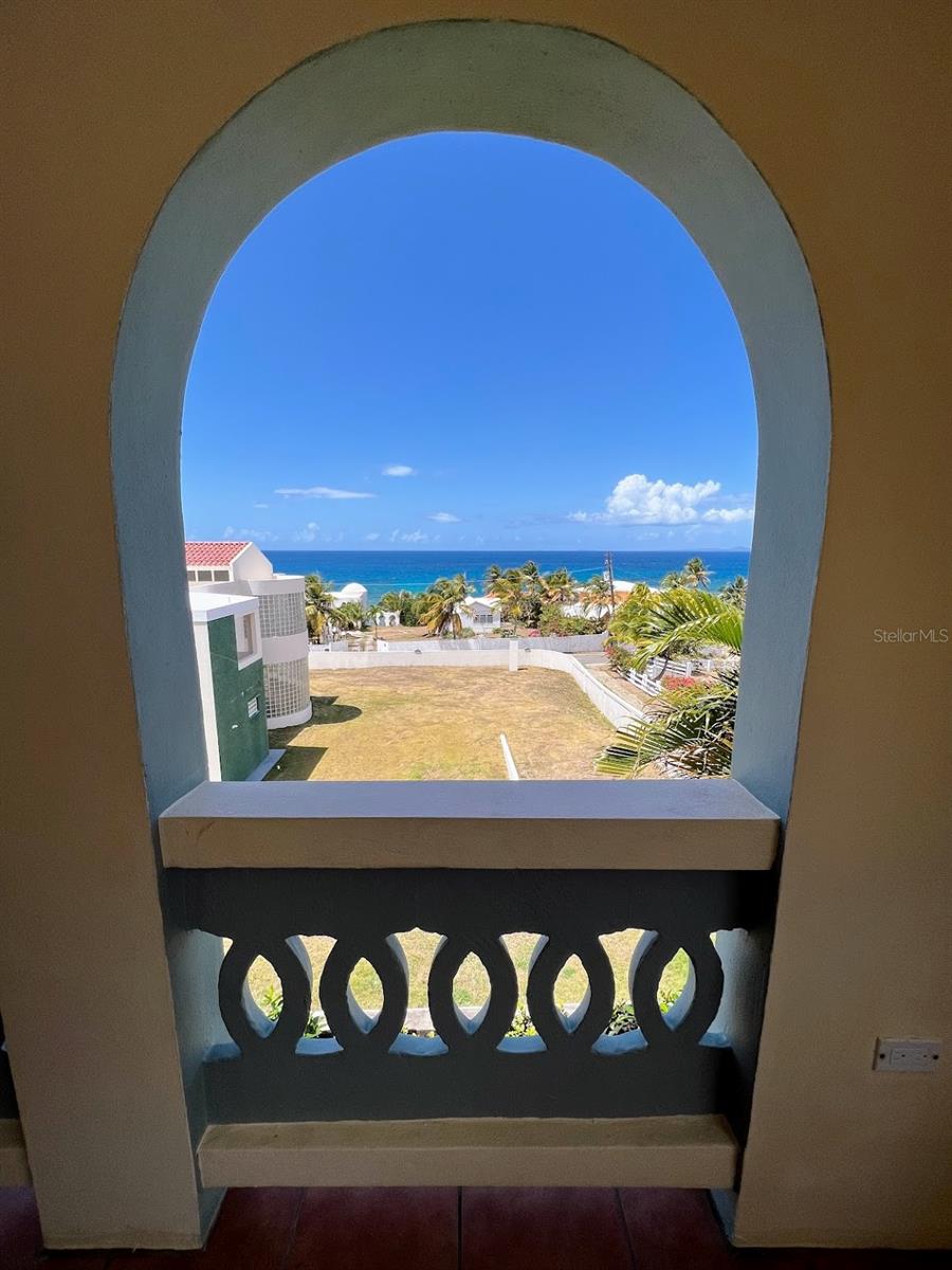 327 Bravos, PR