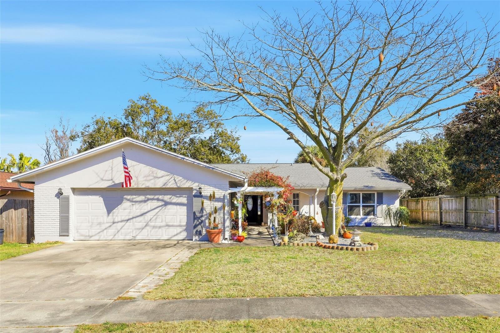 623 Green Meadow Avenue, FL