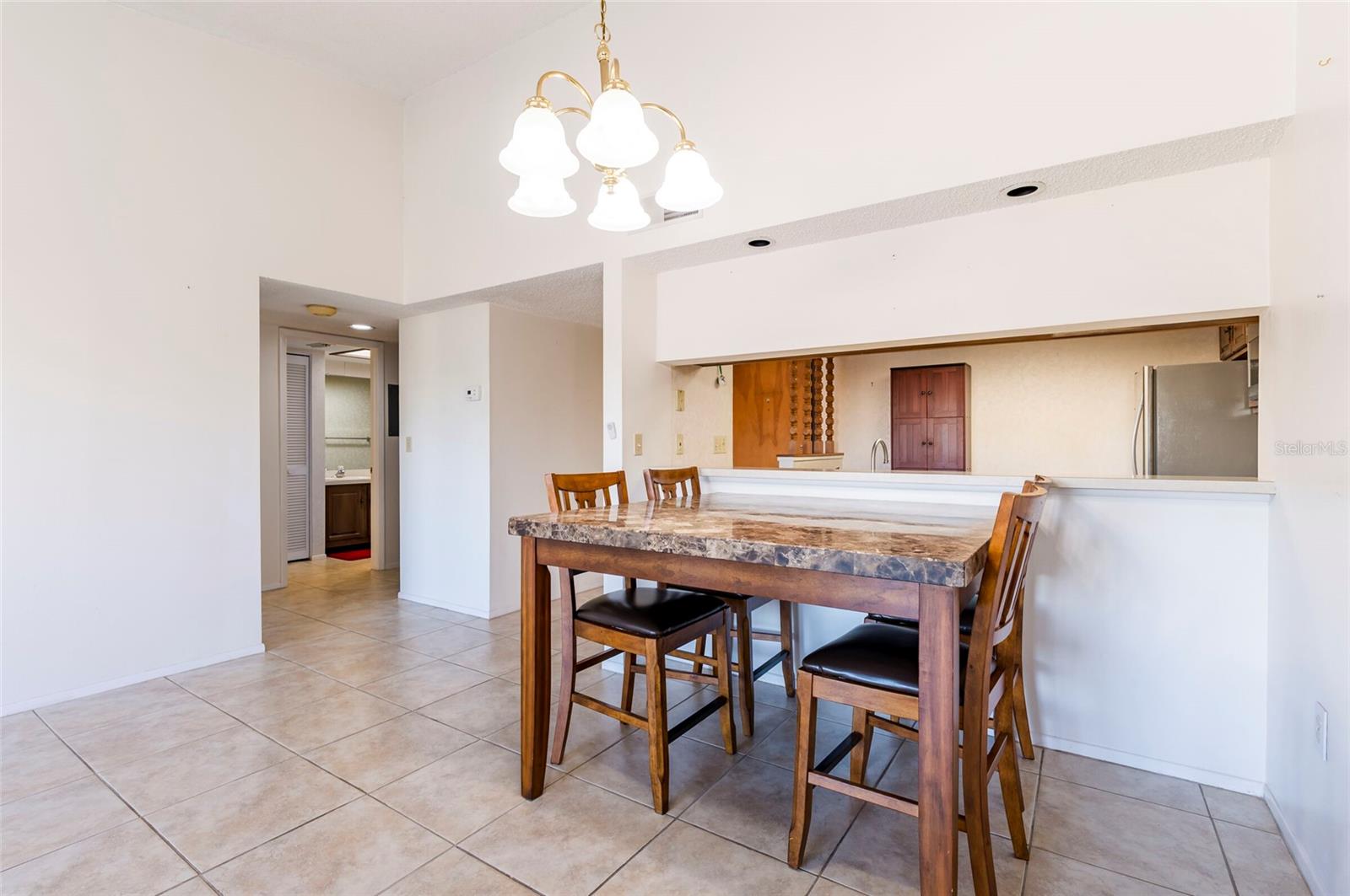 2593 Countryside Boulevard, FL