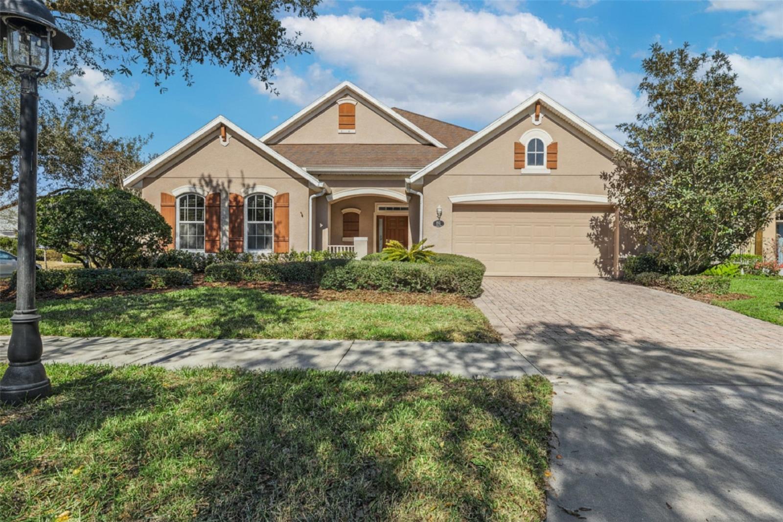 1627 Victoria Gardens Dr, FL