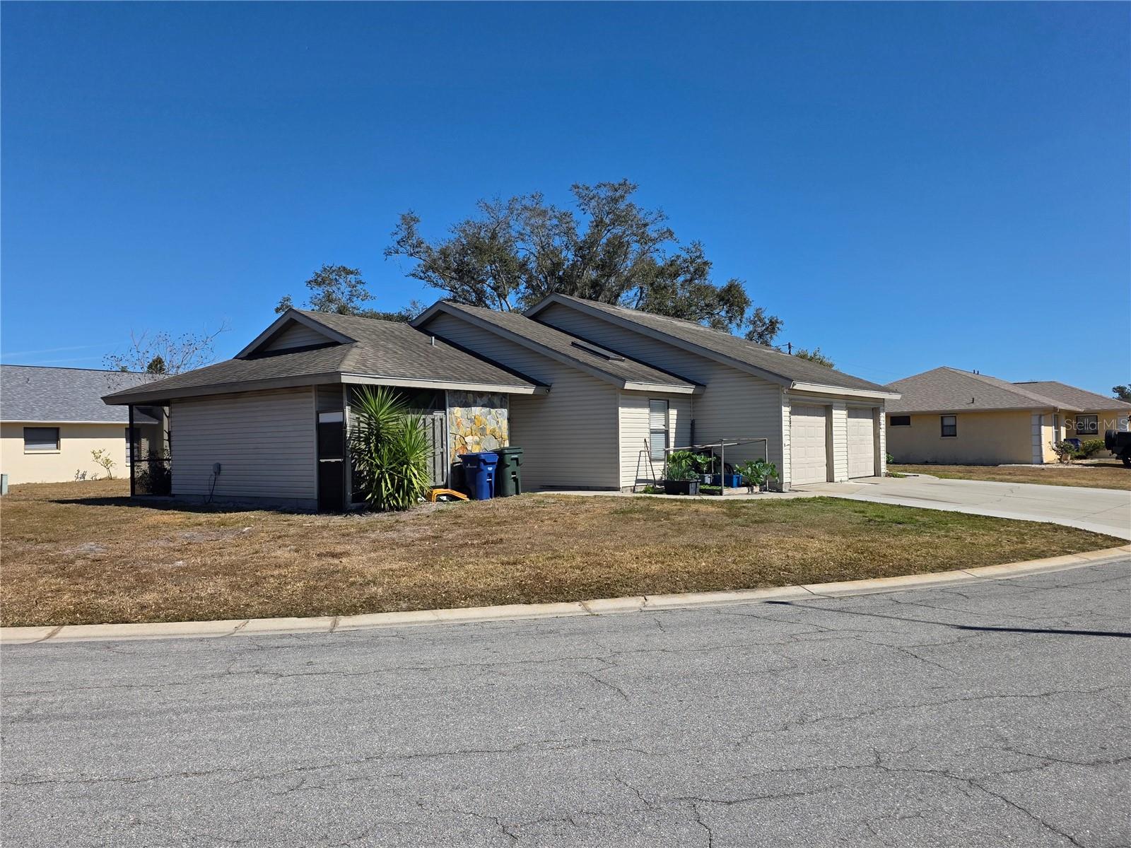 6201-6205 Draw Lane, FL