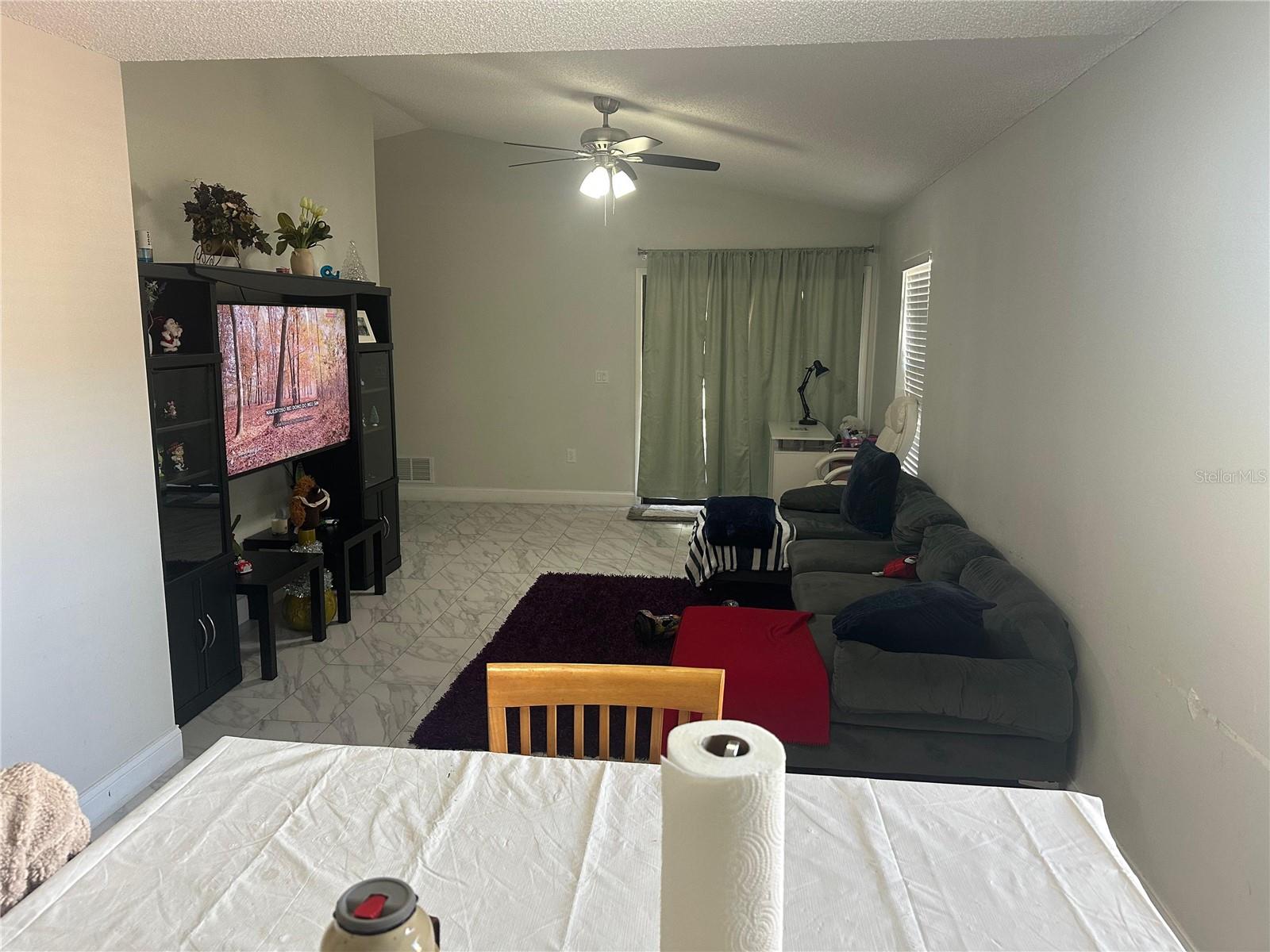 6201-6205 Draw Lane, FL
