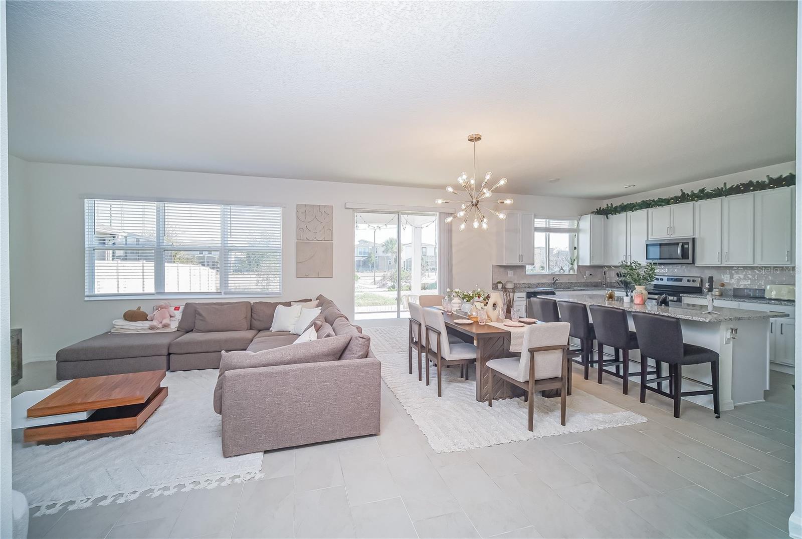 895 Overpool Avenue, FL