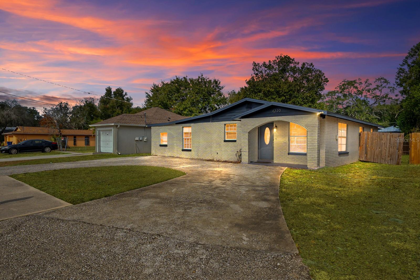 4220 Powhatan Avenue, FL
