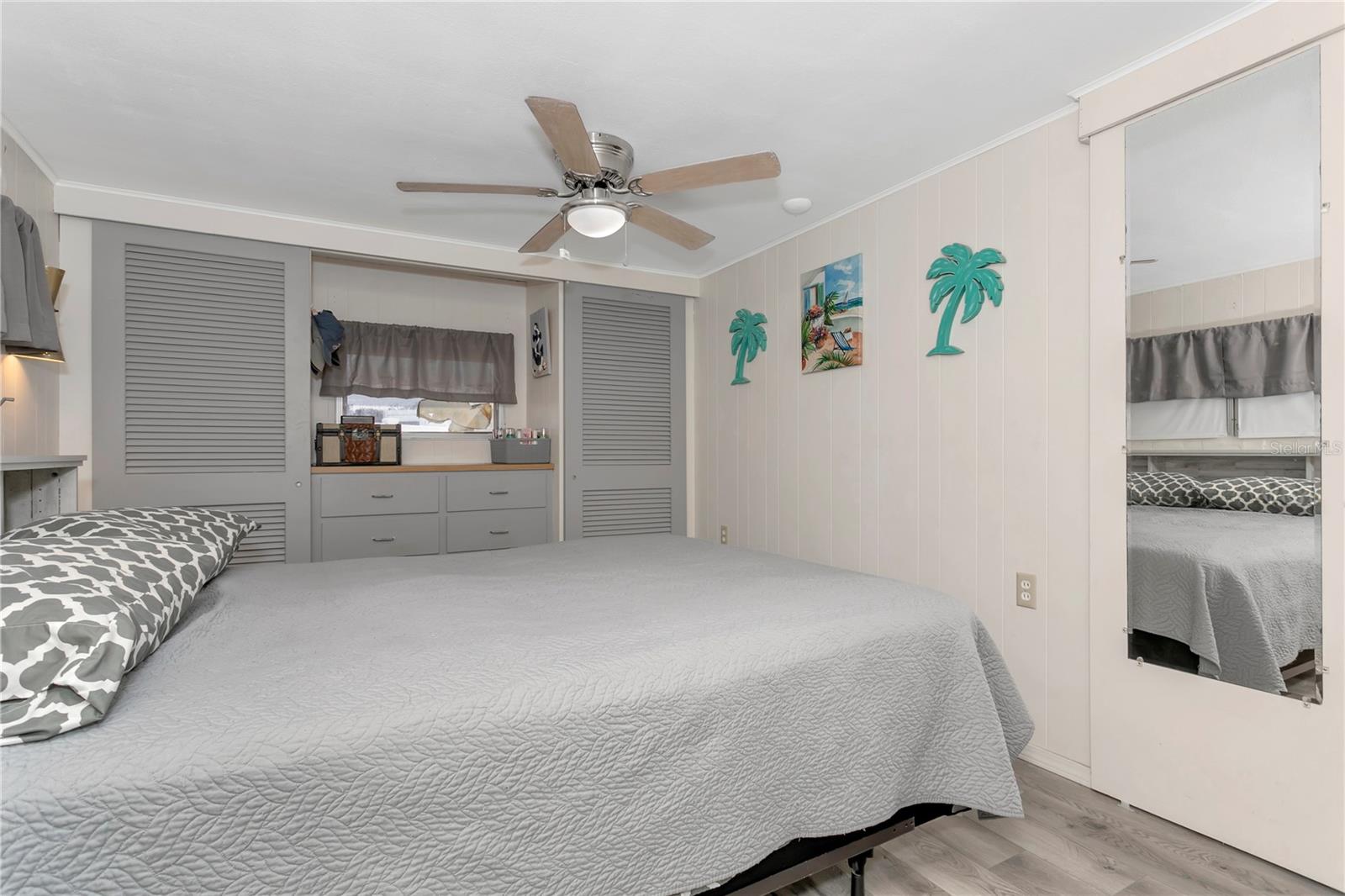 5127 8th Street, FL