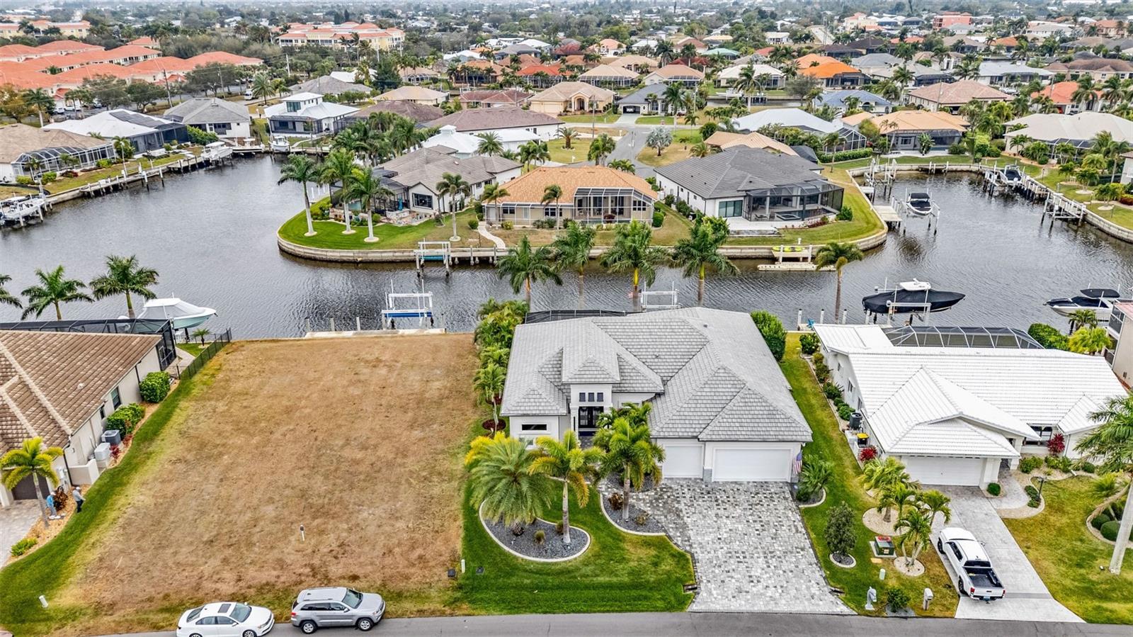 125 Great Isaac Court, FL
