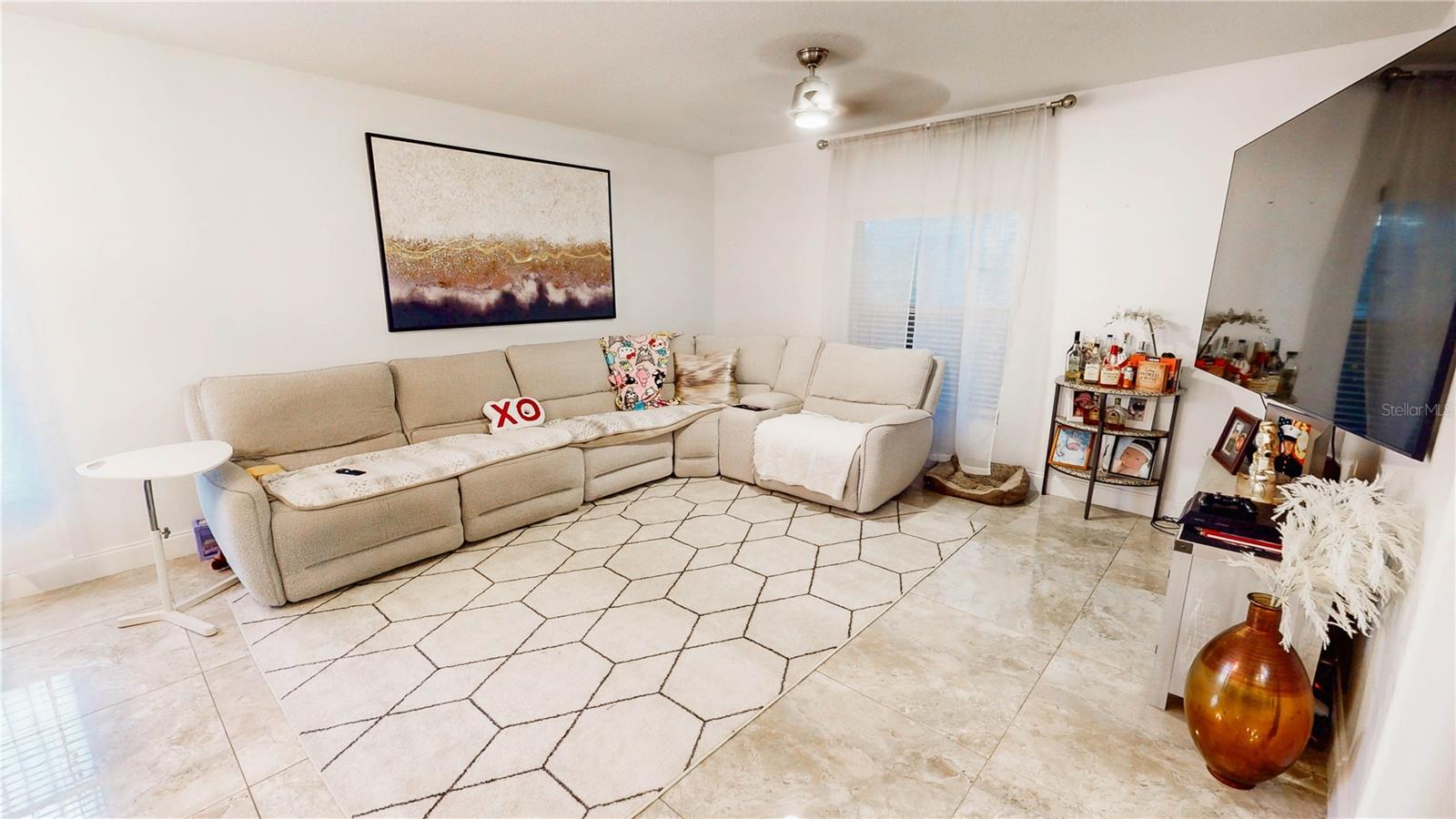 1110 Seminole Sky Drive, FL