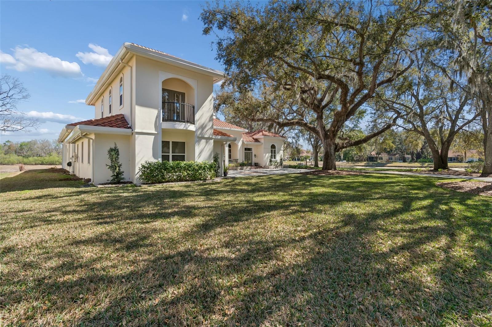 5212 Golf Links Boulevard, FL