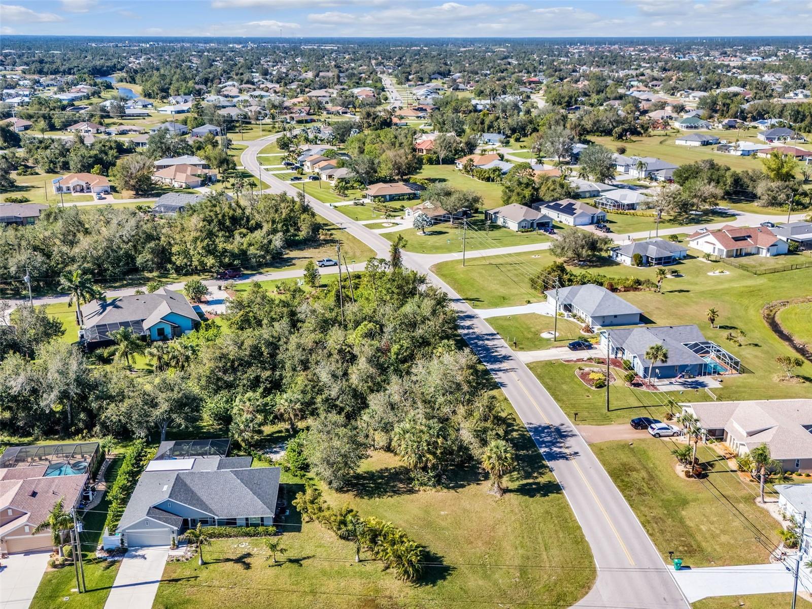 26305 Deep Creek Boulevard, FL