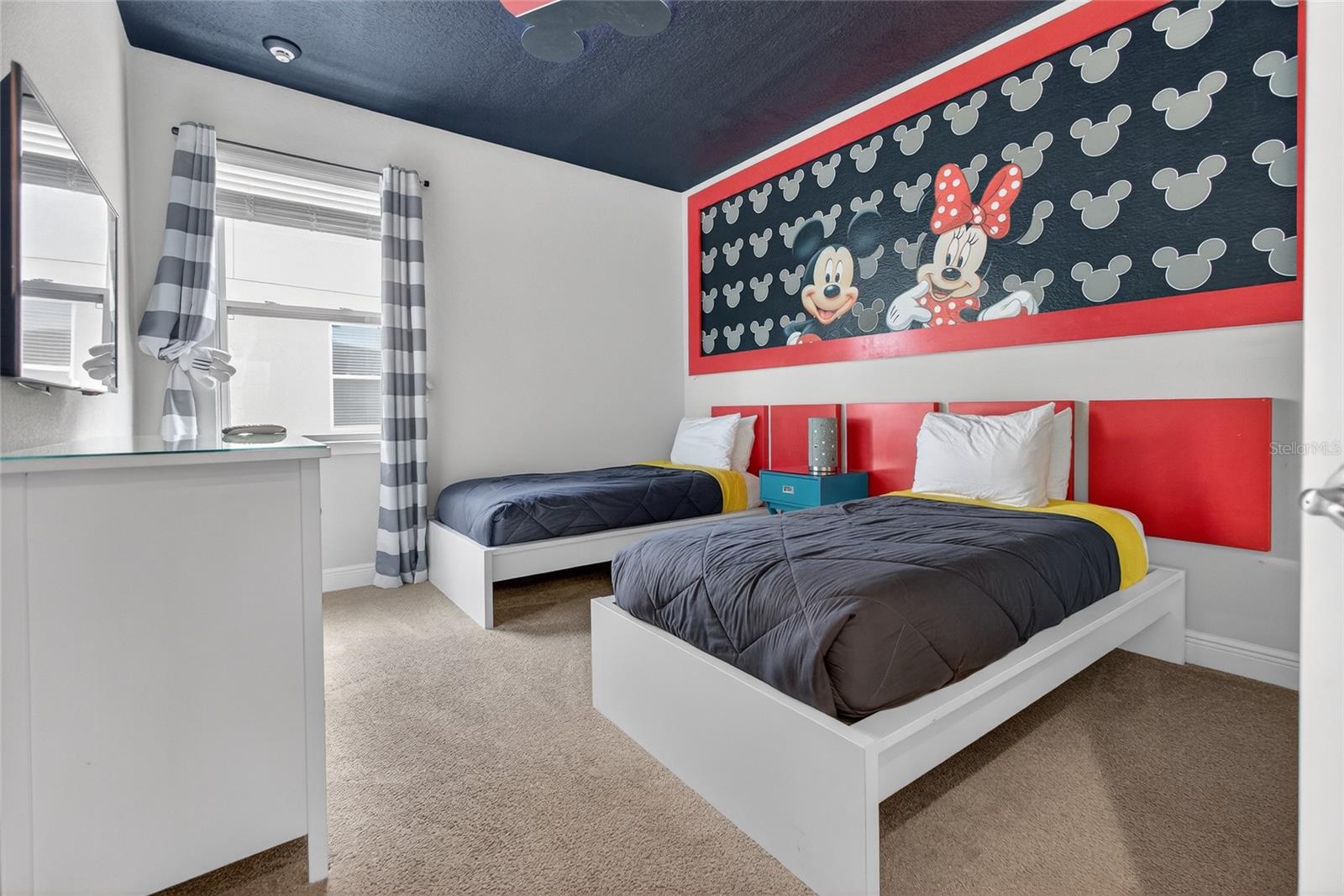 7666 Fairfax Drive, FL