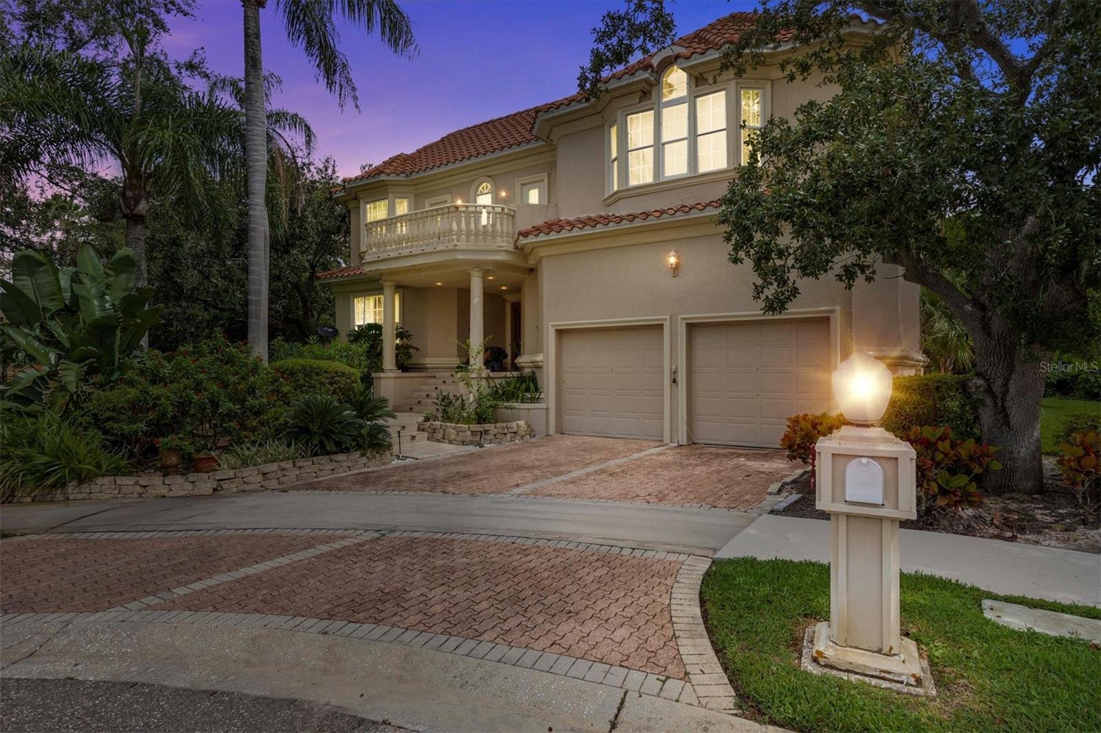 5914 La Rosa Ln, FL