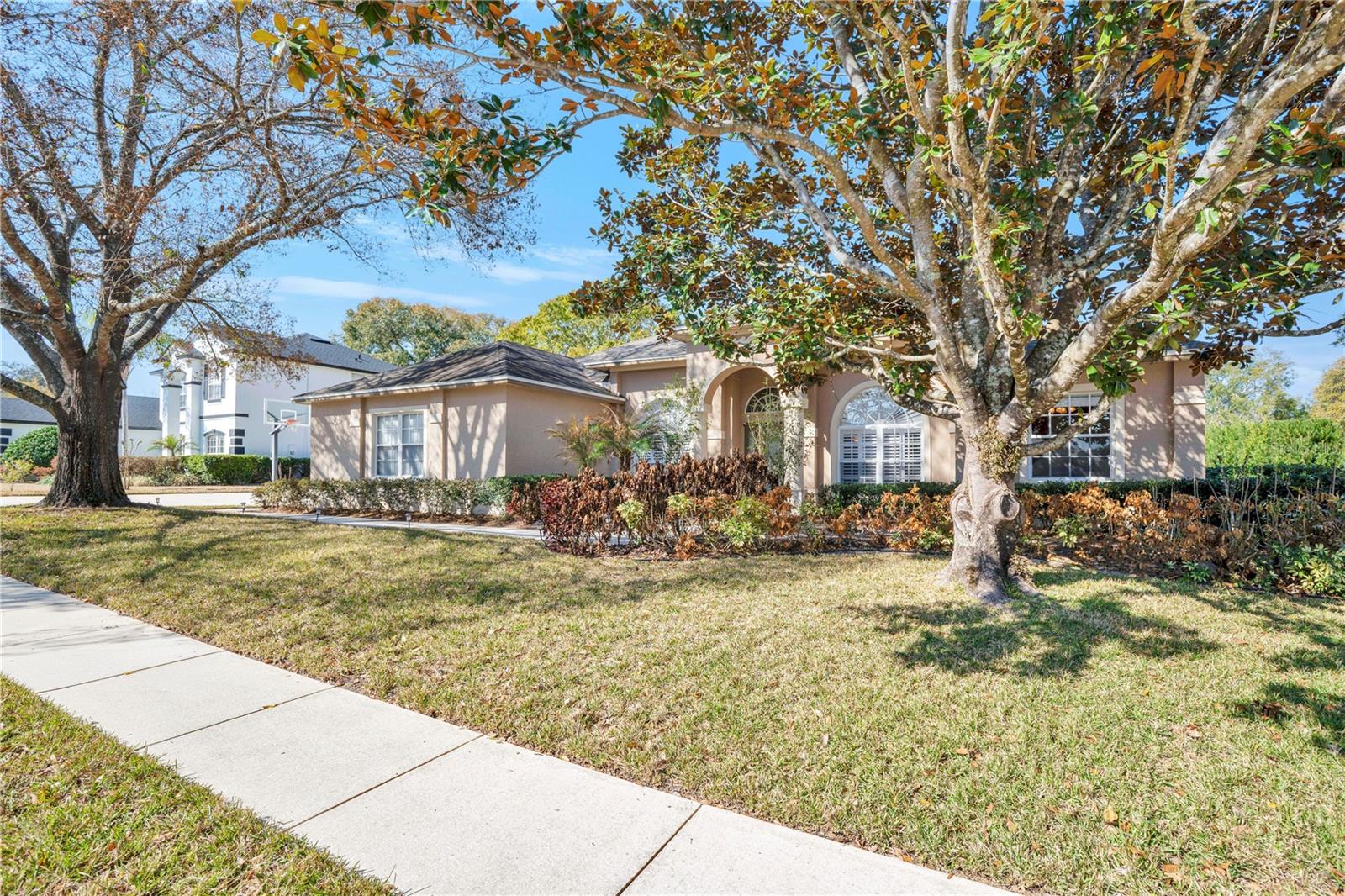 816 Mystic Oak Place, FL