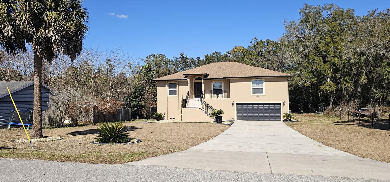 690 Lisbon Parkway, FL