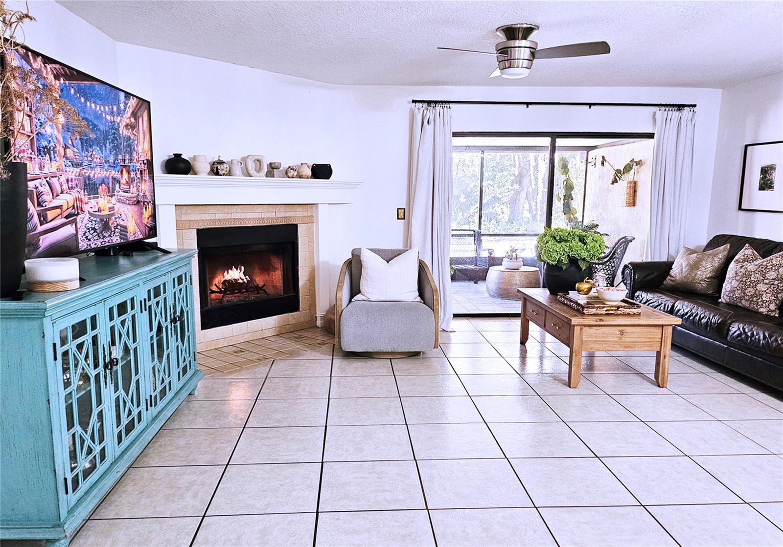 446 Club Drive, FL