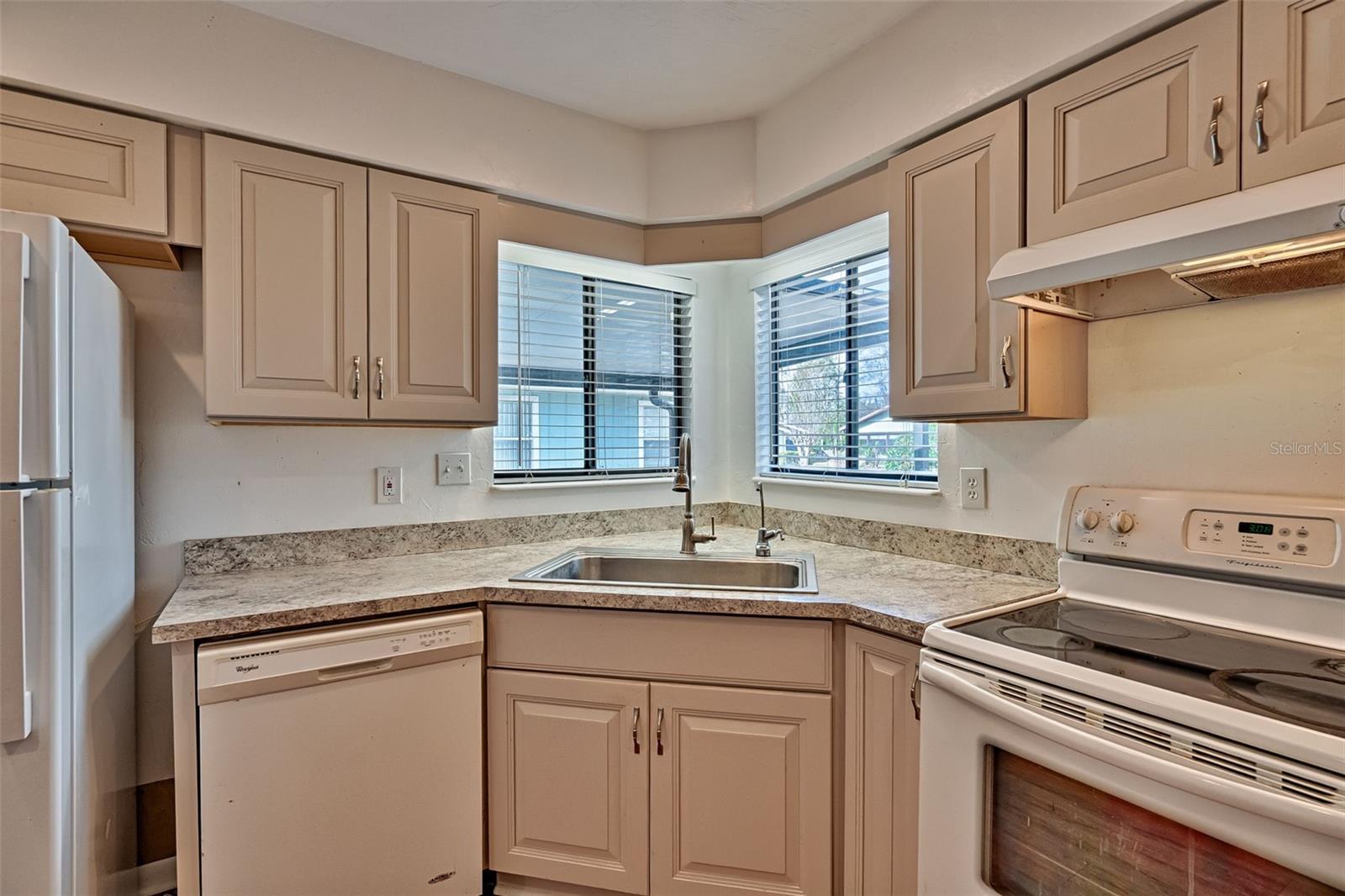 8786 37th Circle, FL