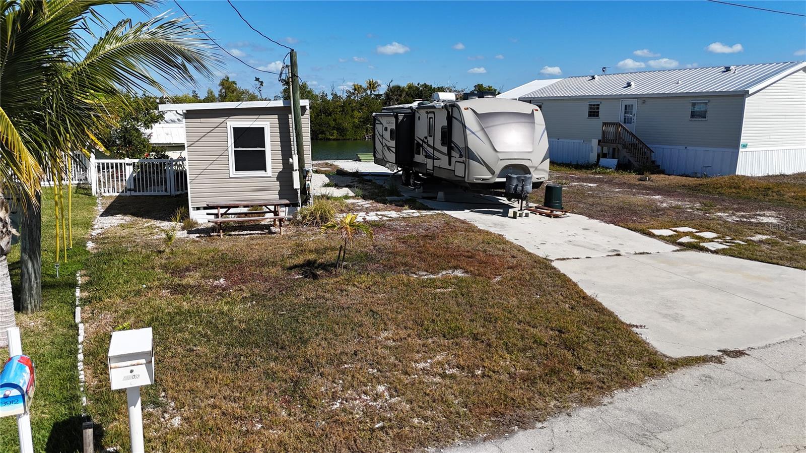3900 Royal Palm Drive, FL