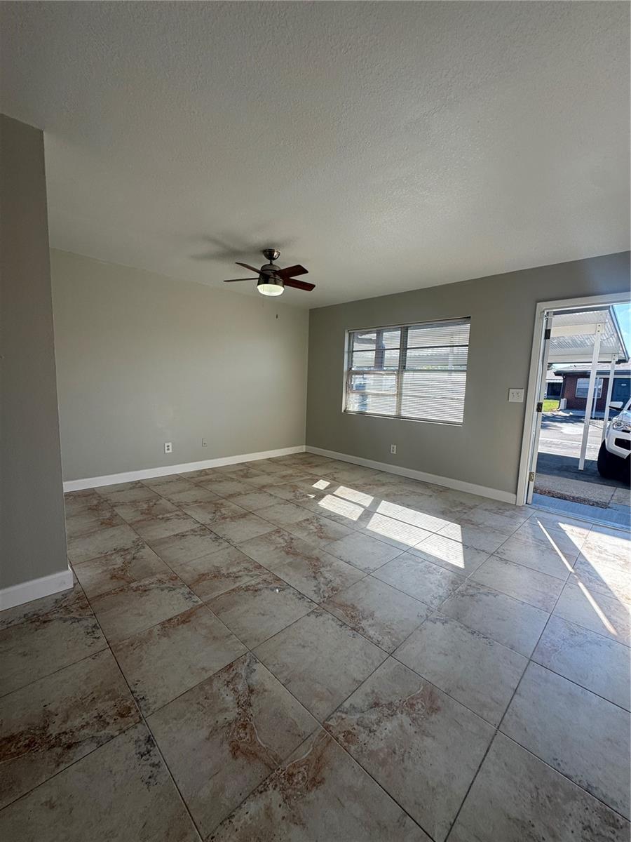 24862 Us Highway 19, FL