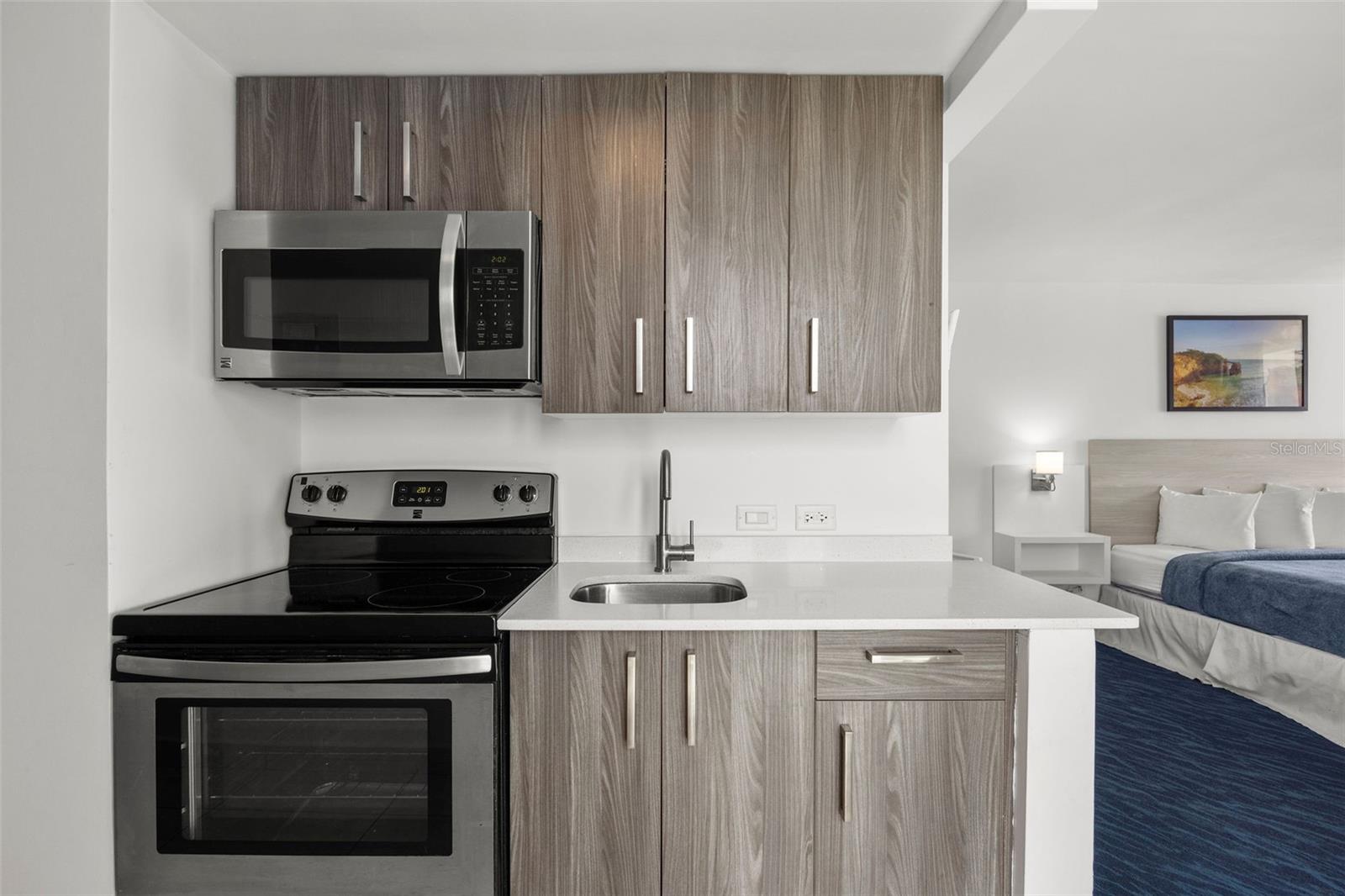 6165 Isla Verde Ave., PR