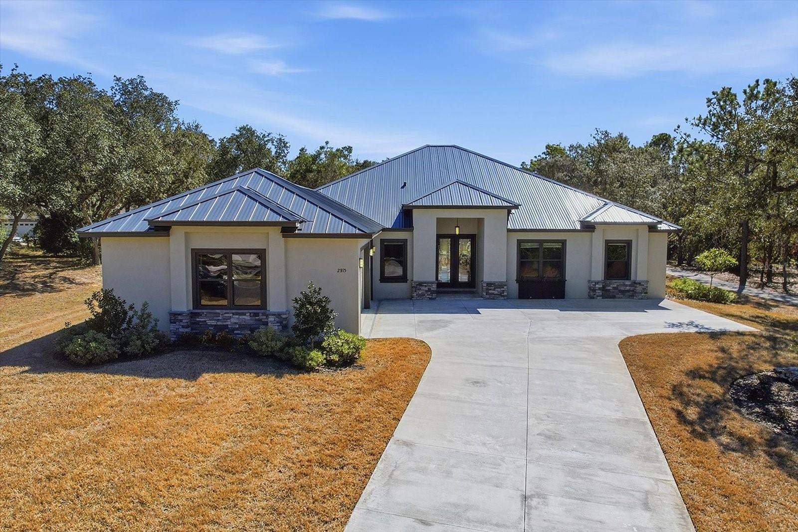 2815 N Prestwick Way, FL