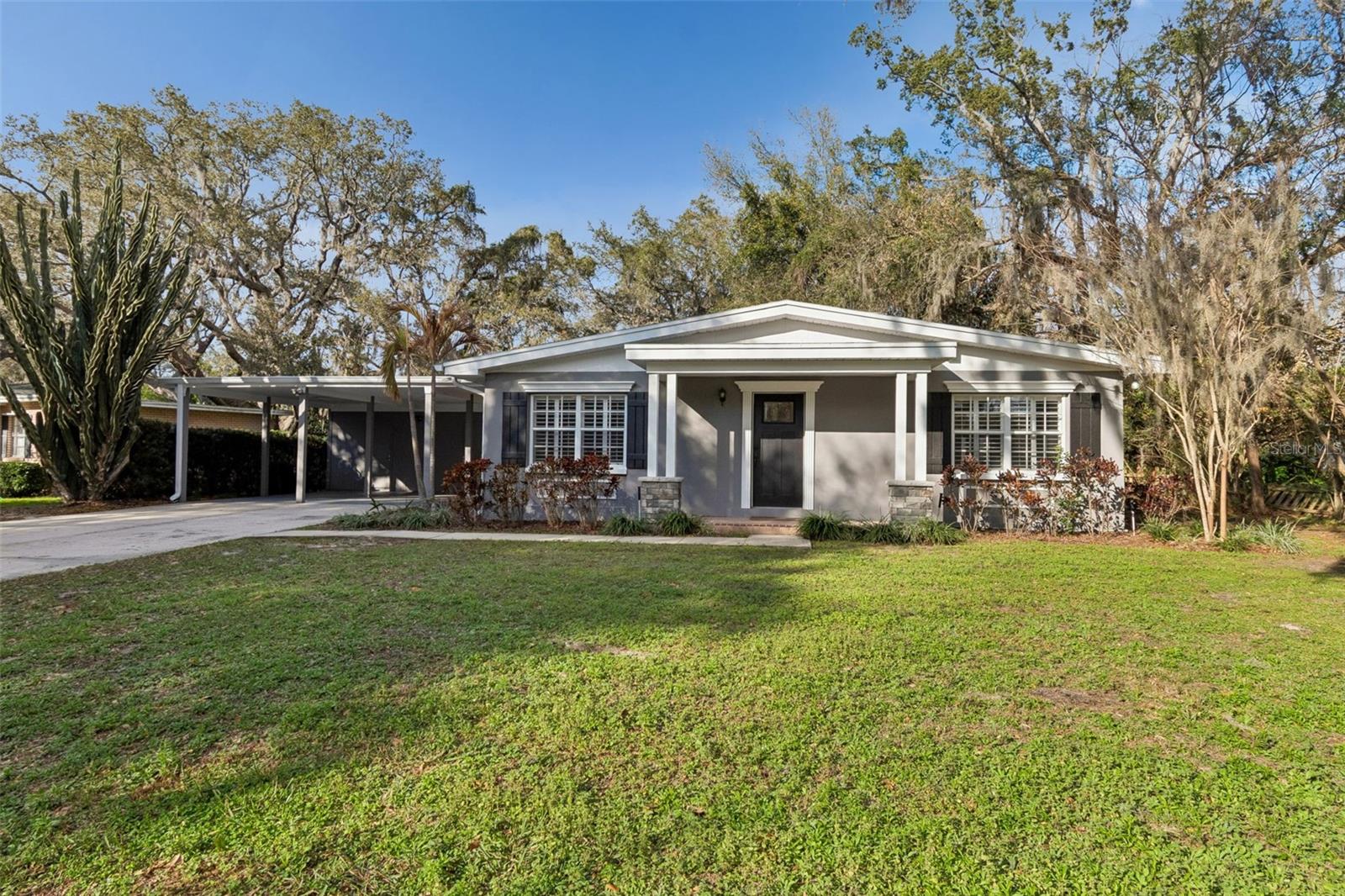308 Brentwood Dr, FL