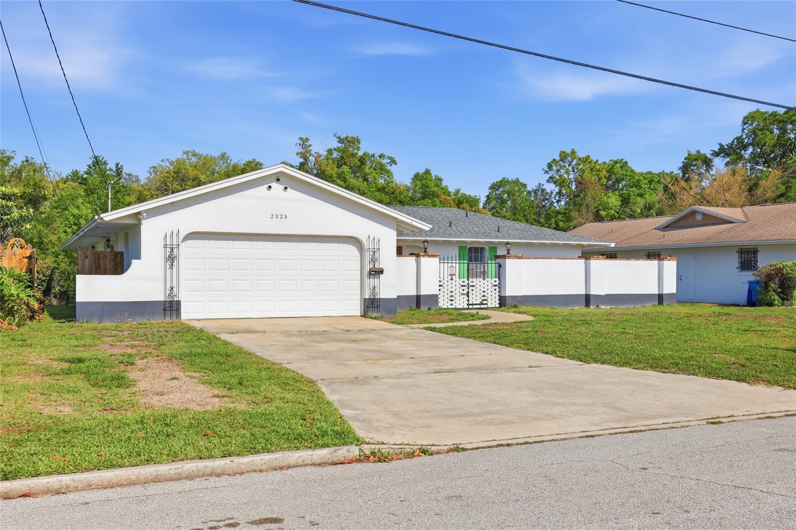 2325 Lauderdale Court, FL