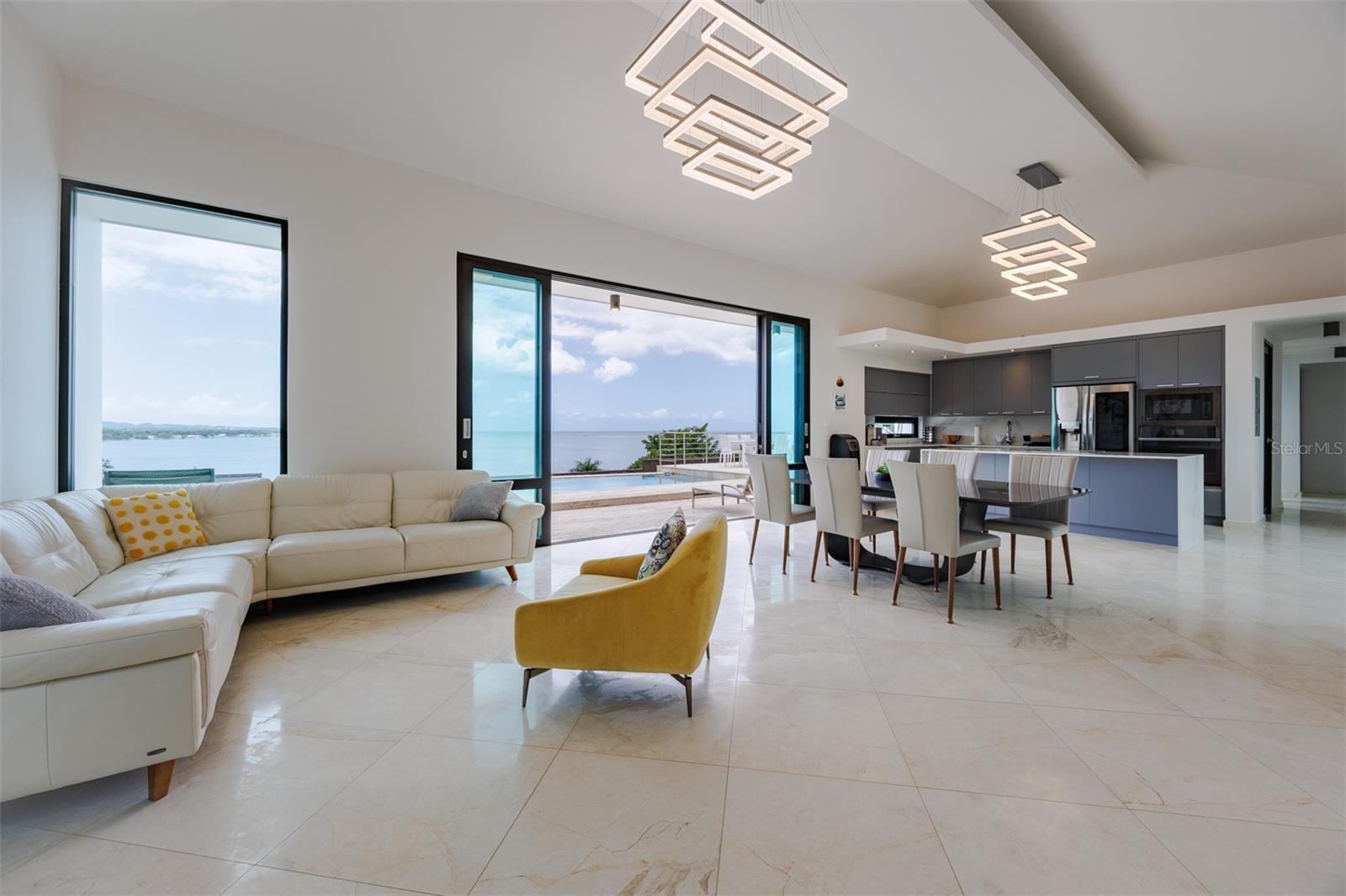 6 Paraiso Escondido, PR