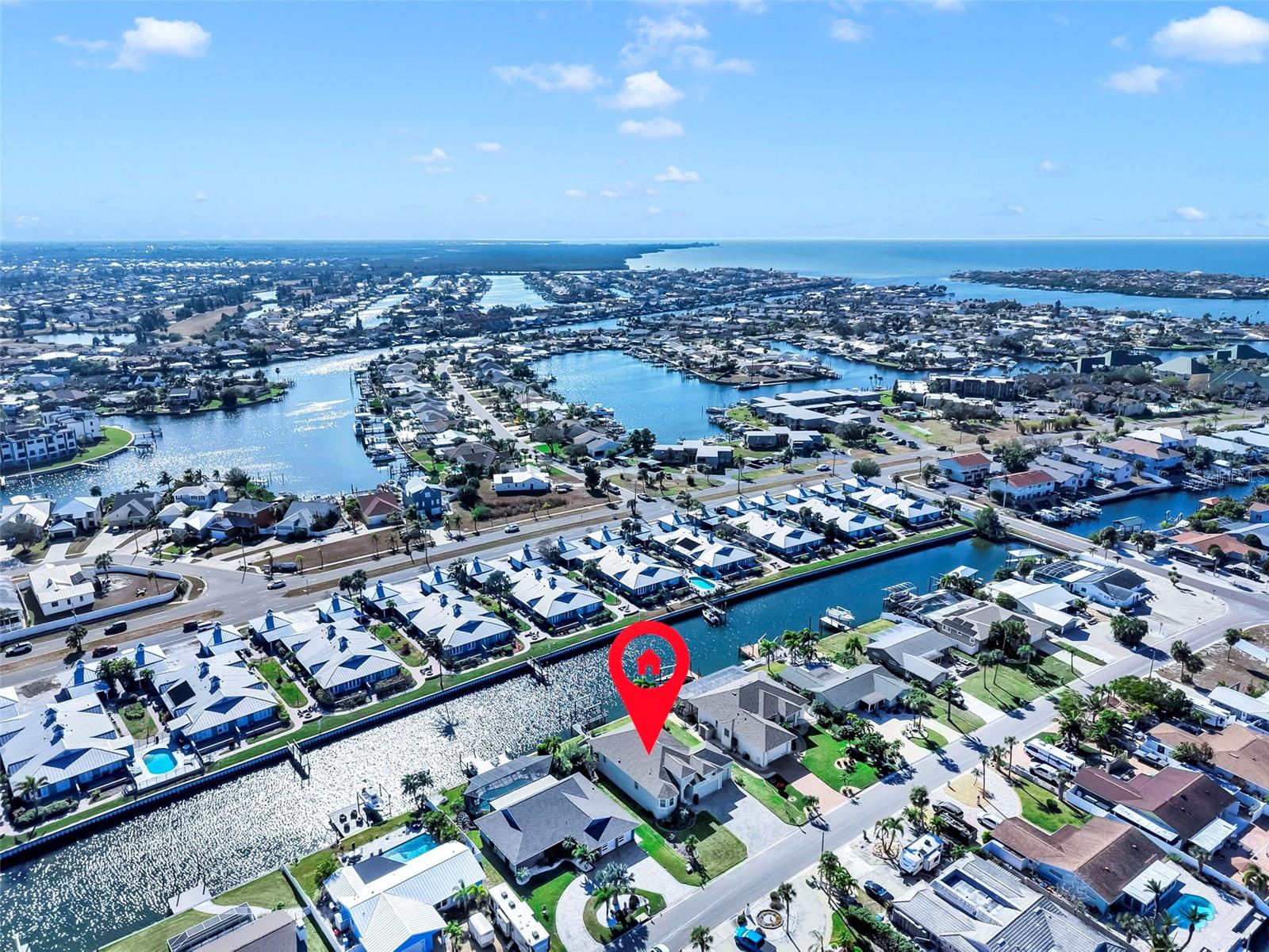 916 Spindle Palm Way, FL