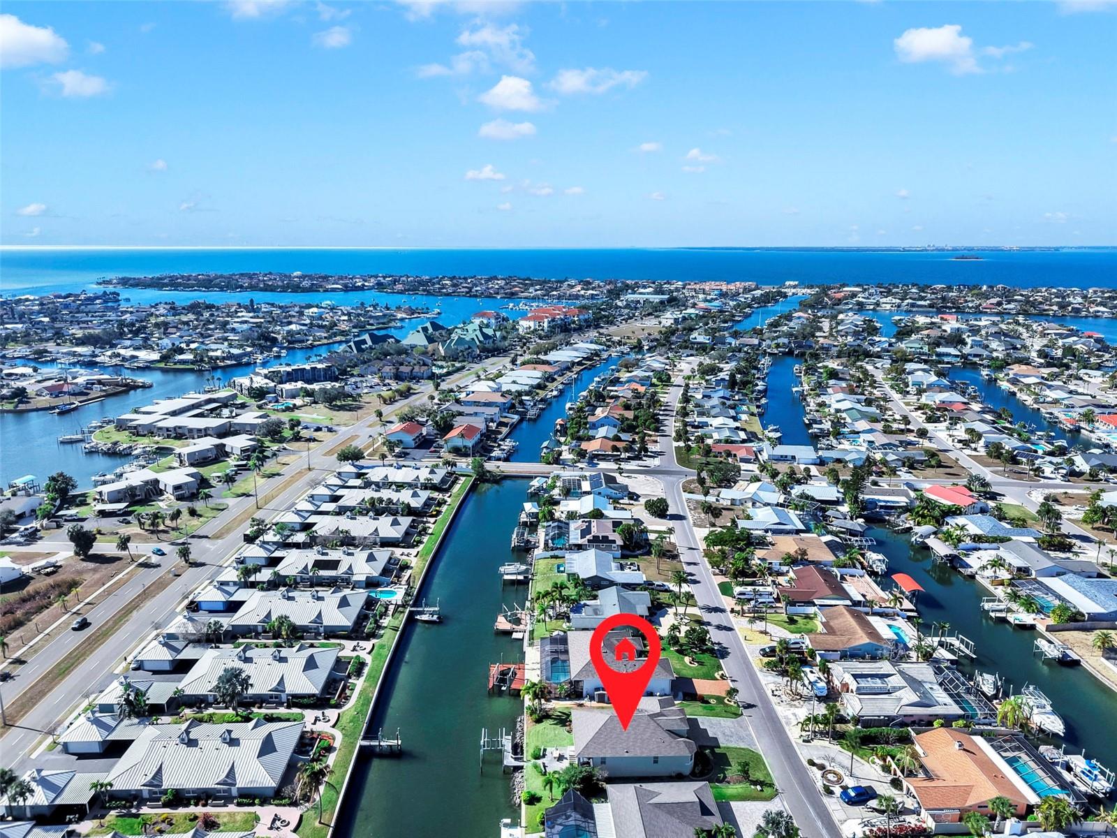916 Spindle Palm Way, FL