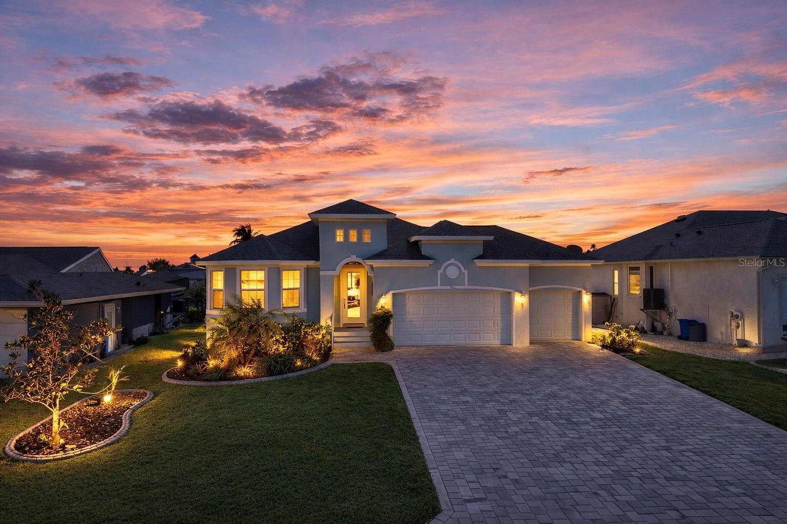 916 Spindle Palm Way, FL