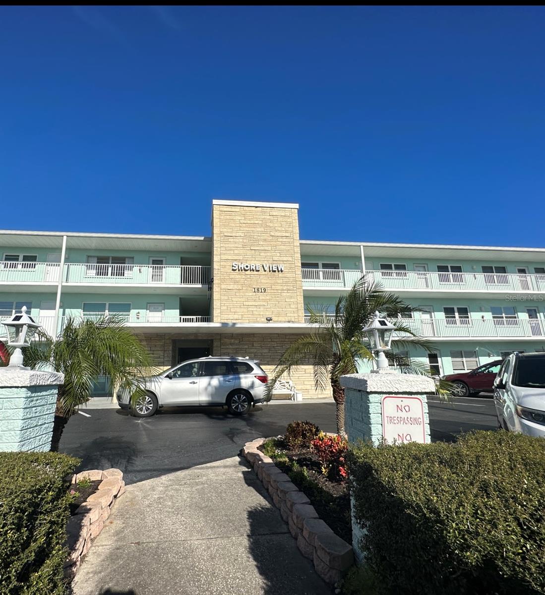 1819 Shore Dr S #307, FL