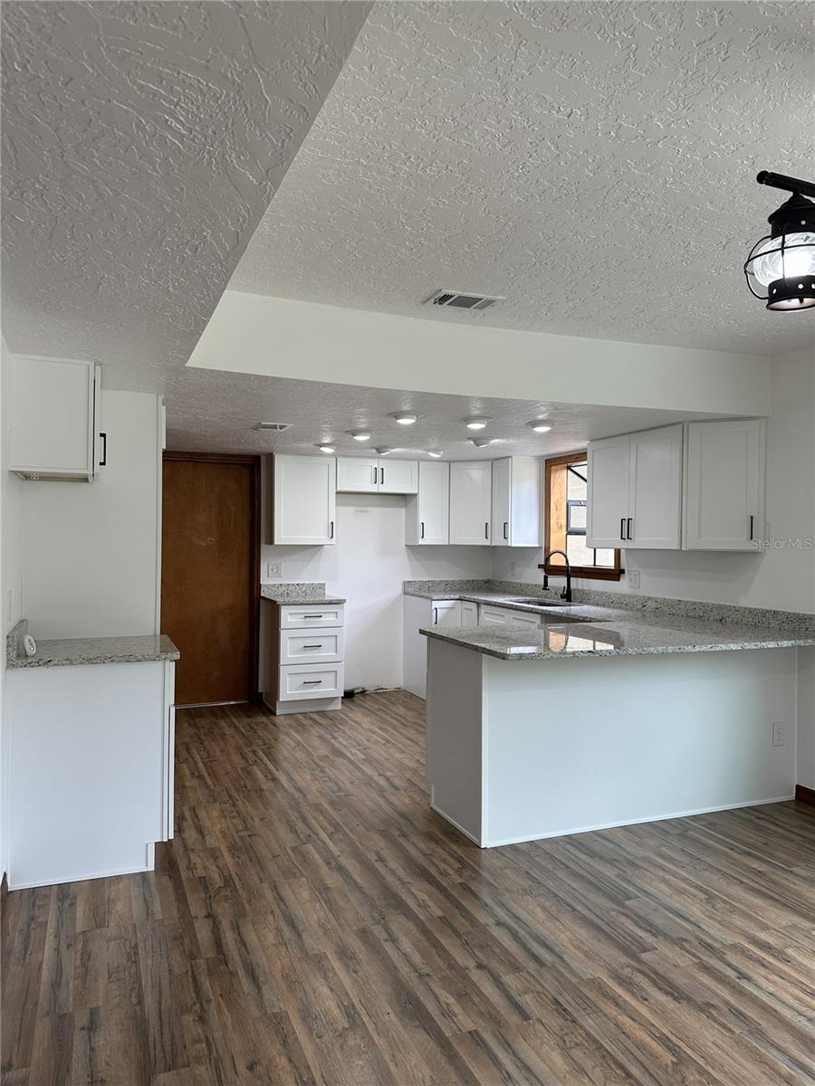 2598 Enterprise Osteen Road, FL