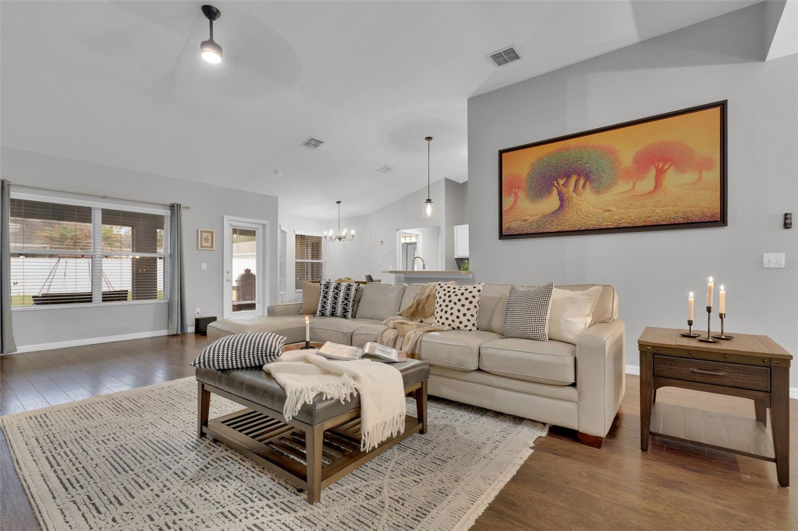 1033 Twisted Branch Lane, FL