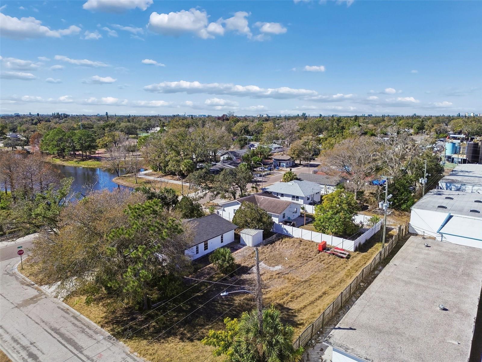 0 42nd St S, FL