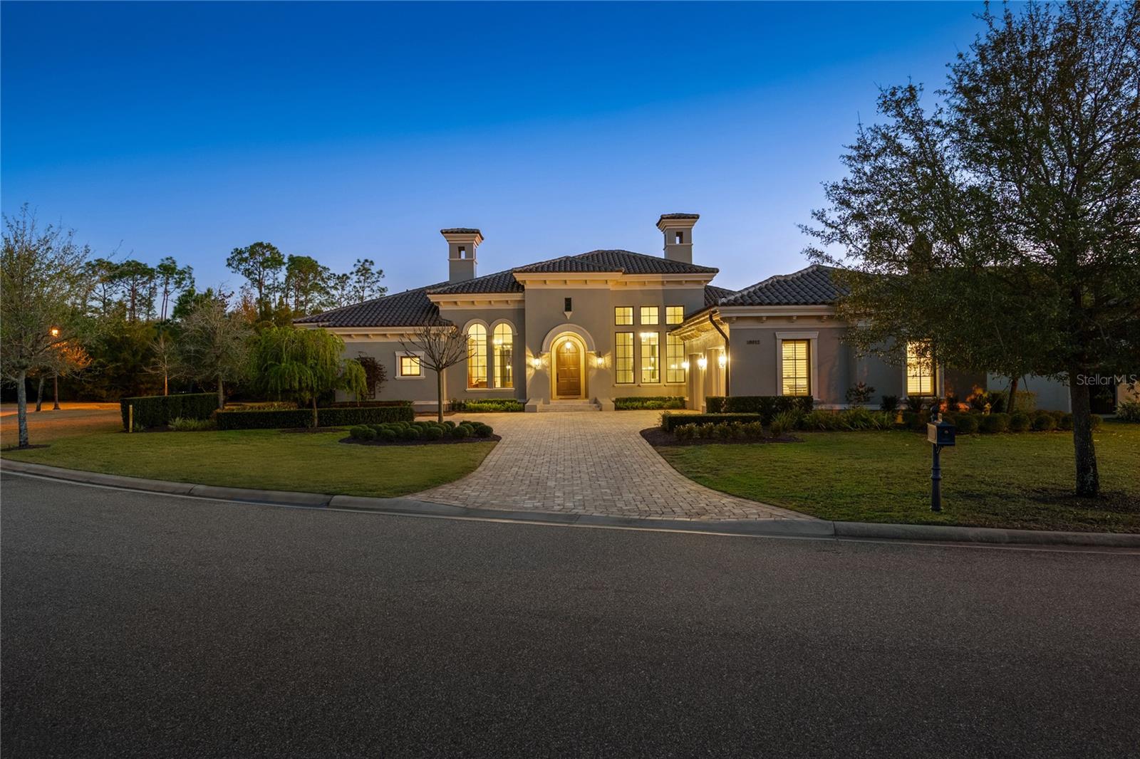 10012 Hyperion Lane, FL