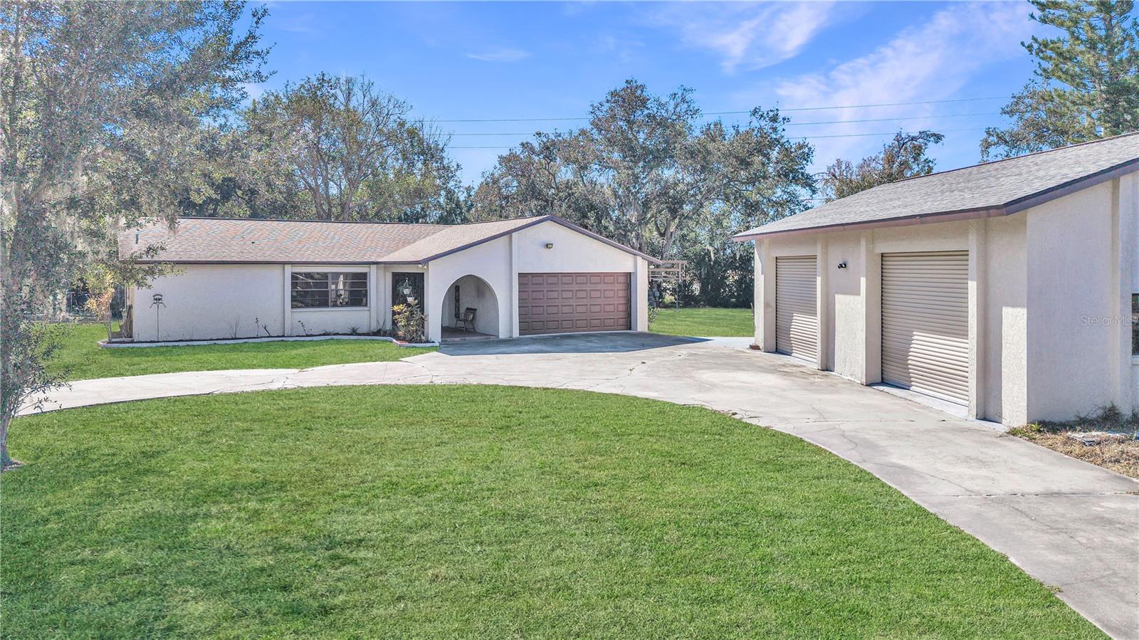 3576 Se Montgomery Cir, FL