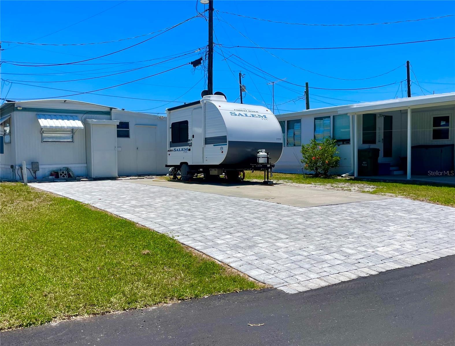 47 Illinois St, FL