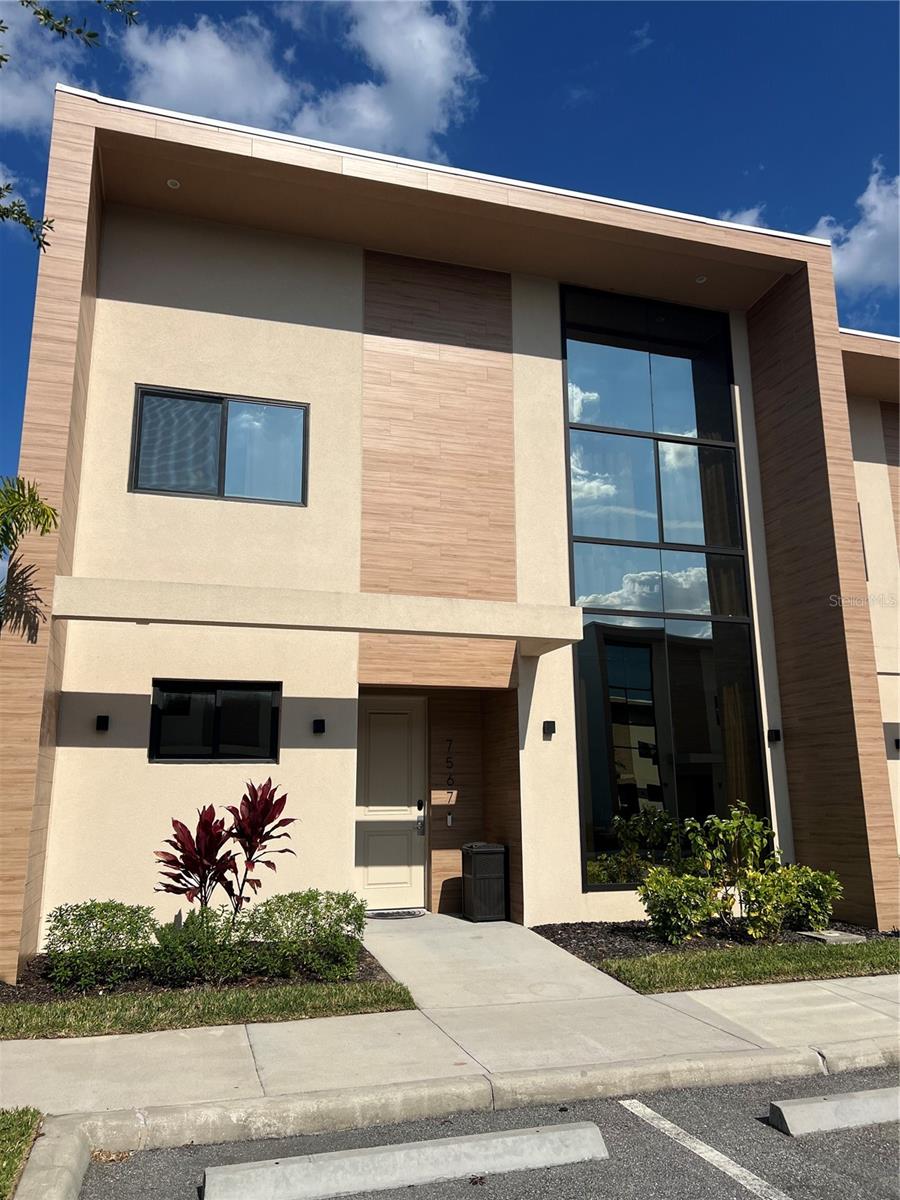 3051 Rockefeller Way, FL