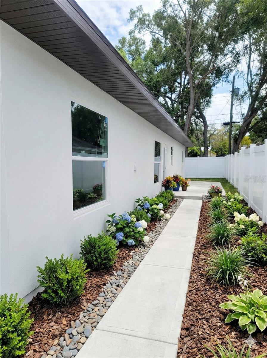 79 Patricia Avenue, FL