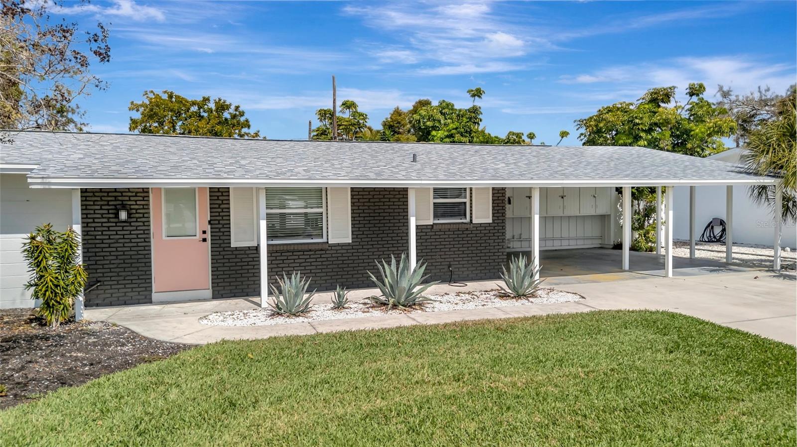 6426 Colonial Dr, FL