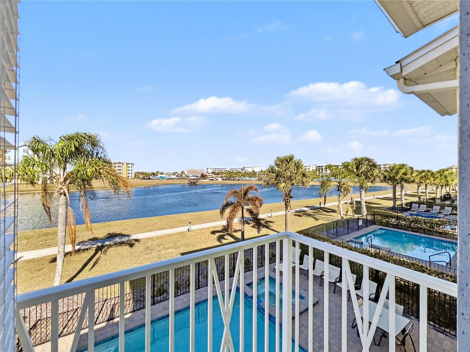 3052 Parrot Head Pl, FL