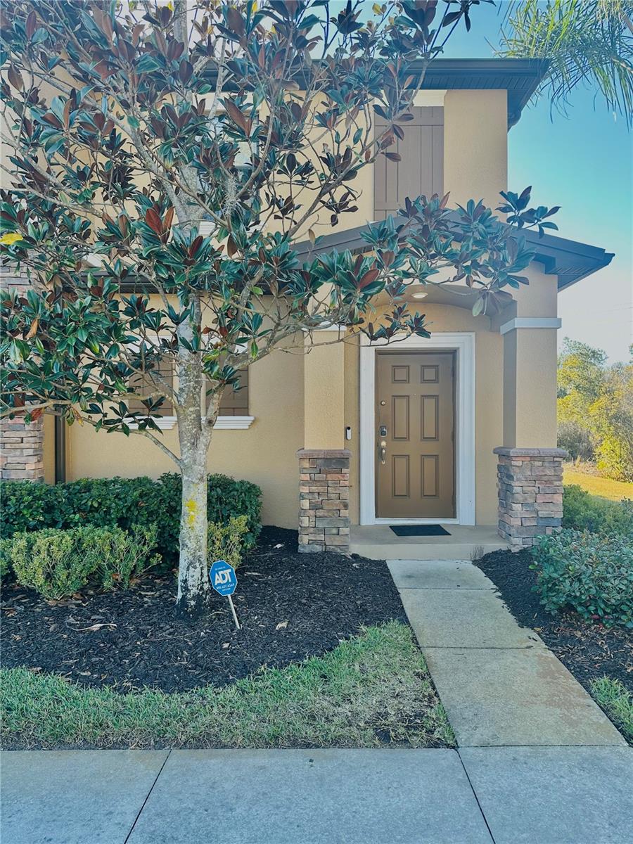 4208 Fennwood Court, FL