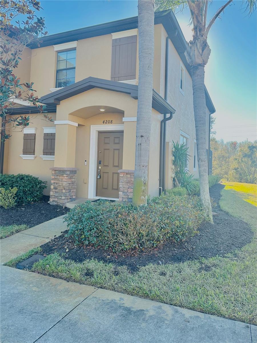 4208 Fennwood Court, FL