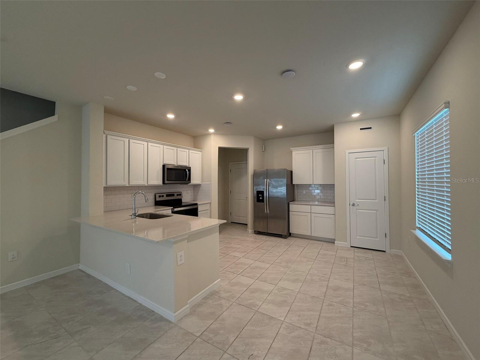 2803 Stunning Avenue, FL