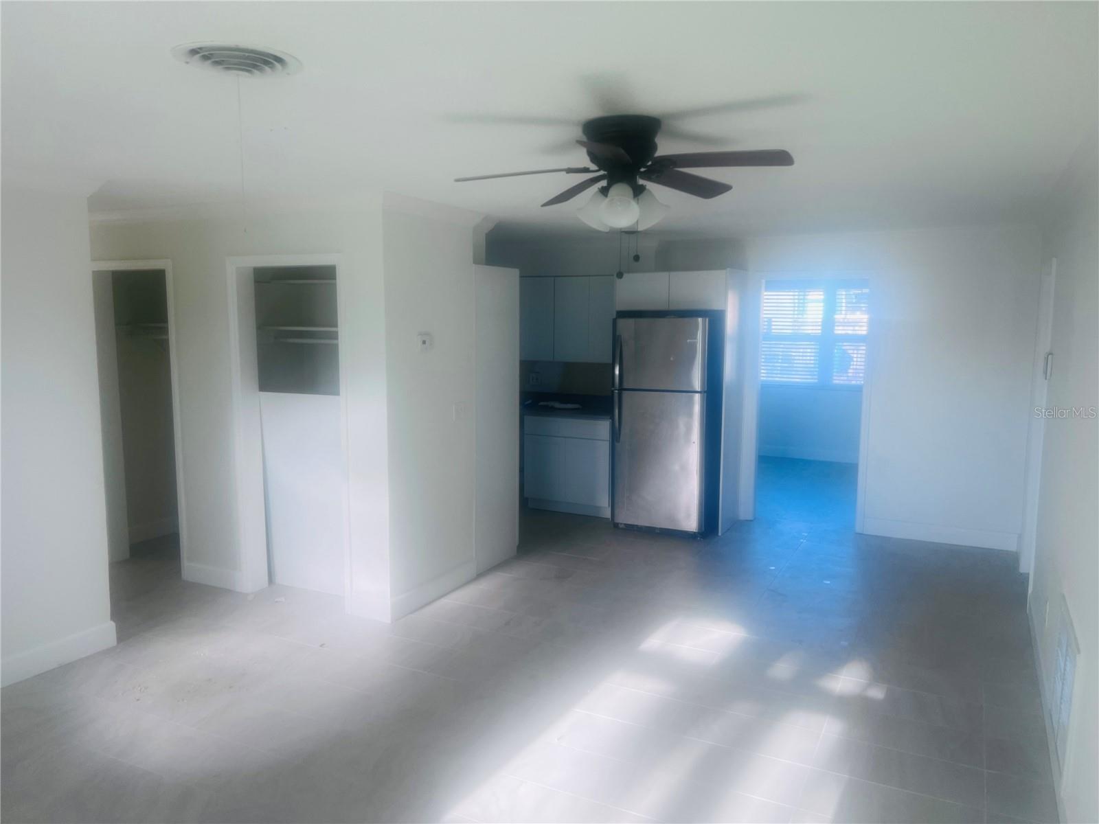 323 Scotland Drive, FL