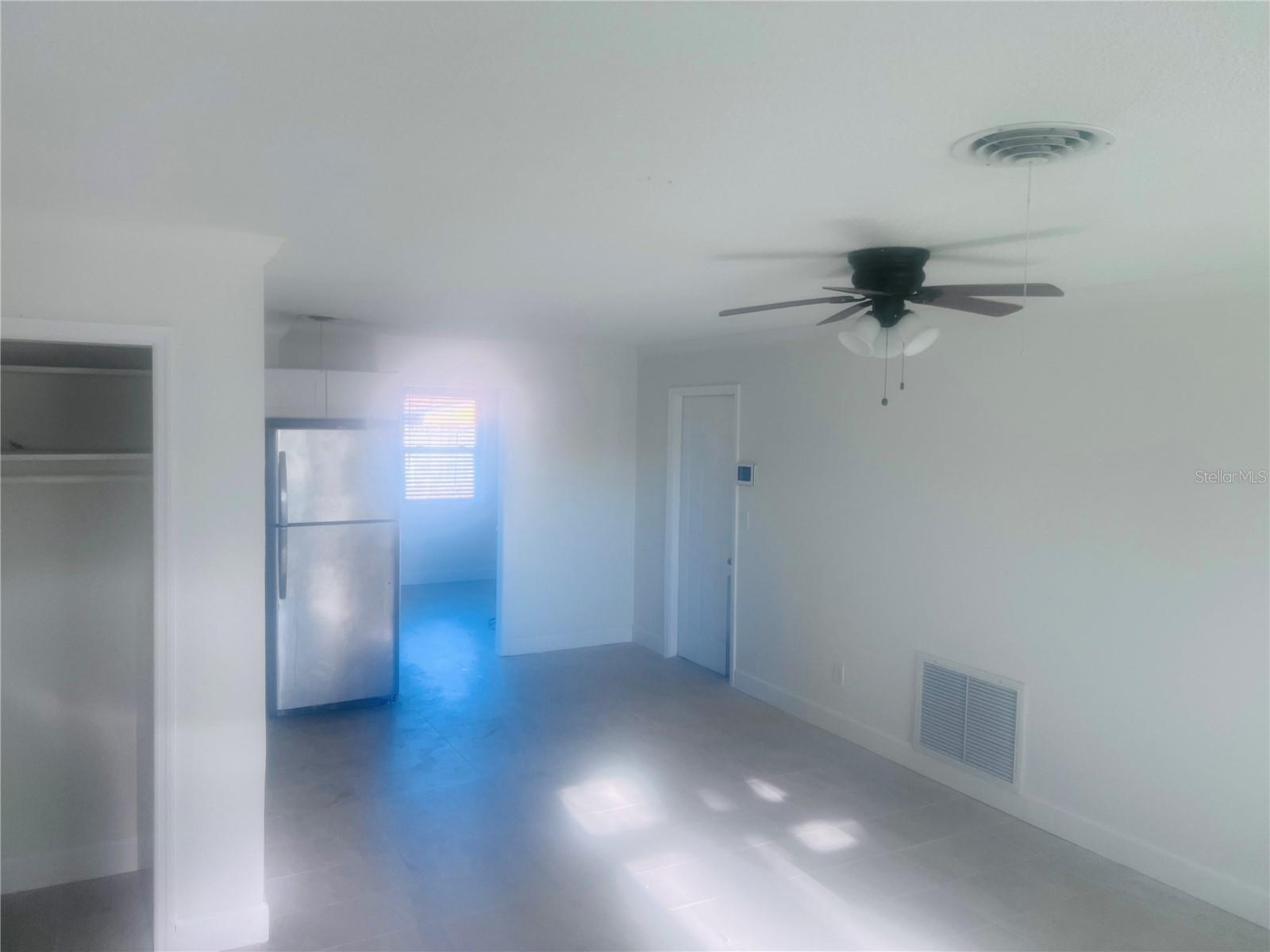 323 Scotland Drive, FL